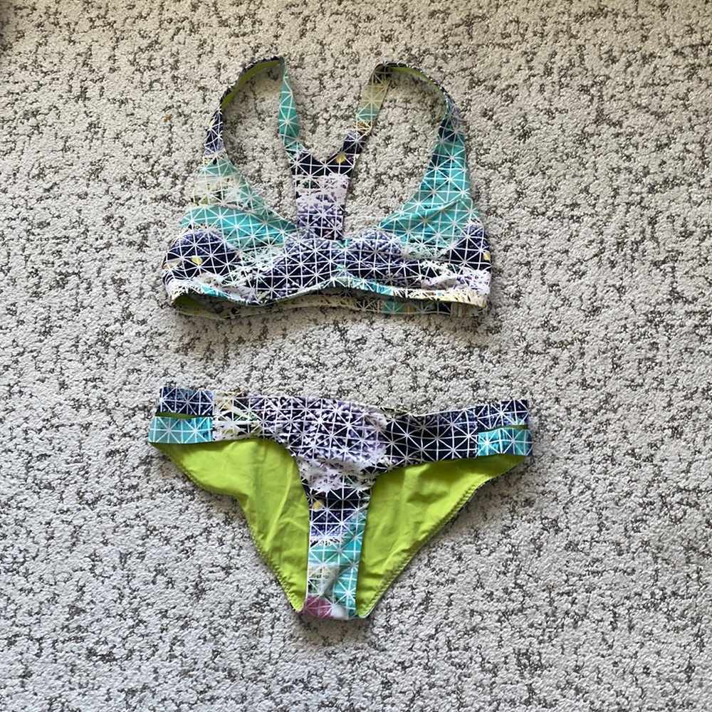 Lululemon Bikini 6